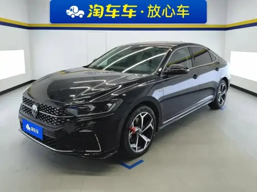 Volkswagen Passat, 2022