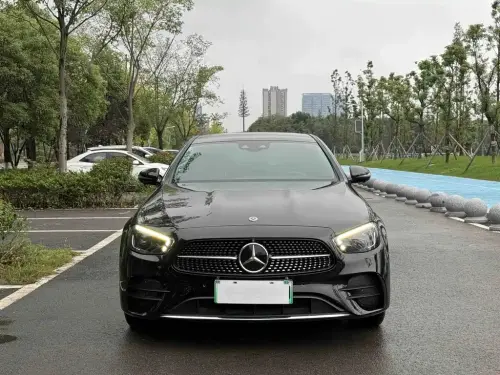 Mercedes-Benz E-Class, 2023
