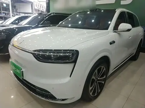 AITO M7, 2025