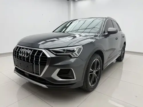 Audi Q3, 2022