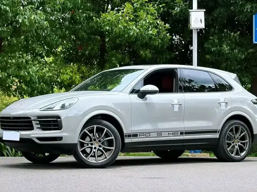 Porsche Cayenne, 2023