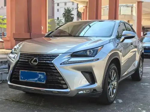 Lexus NX, 2020