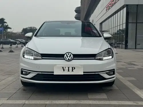 Volkswagen Golf, 2020