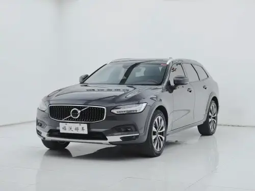 Volvo V90, 2021
