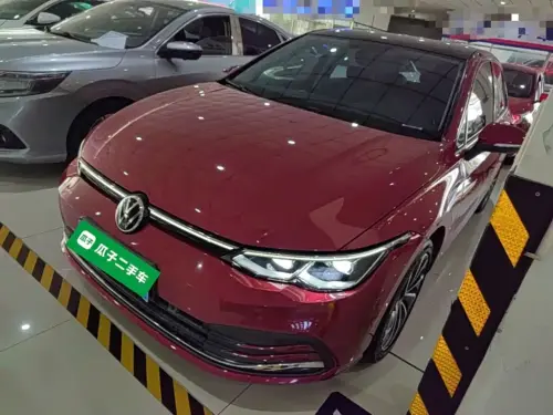 Volkswagen Golf, 2021
