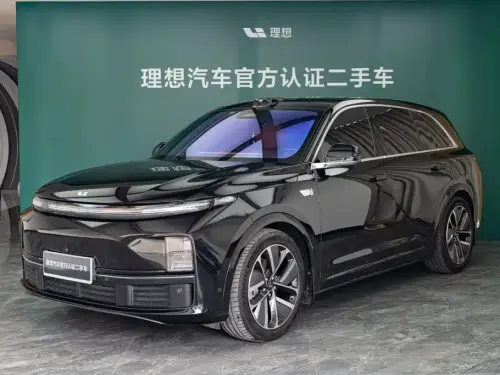 Li Auto L7, 2025