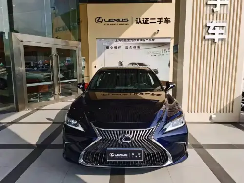 Lexus ES, 2021