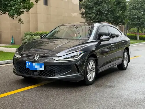 Volkswagen Lamando, 2023