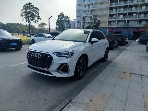 Audi Q3, 2020