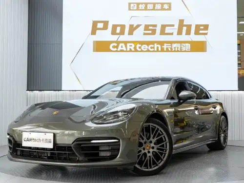 Porsche Panamera, 2023