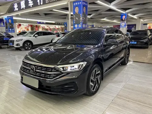 Volkswagen Sagitar, 2022