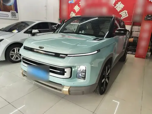Geely ICON, 2022