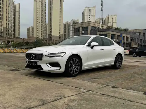 Volvo S60, 2021