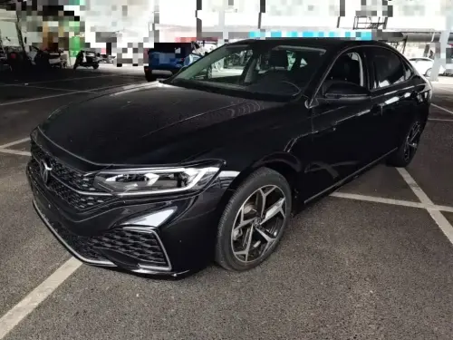 Volkswagen Passat, 2024