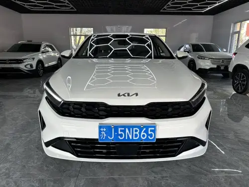 Kia K3, 2023