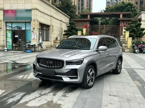 Geely Xingyue L, 2025
