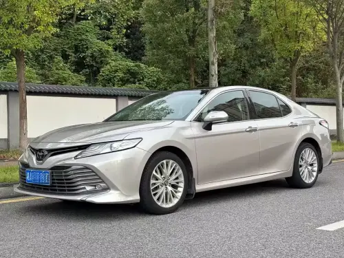 Toyota Camry, 2020