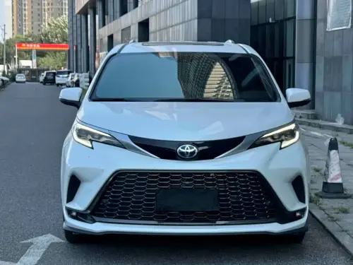 Toyota Granvia, 2024