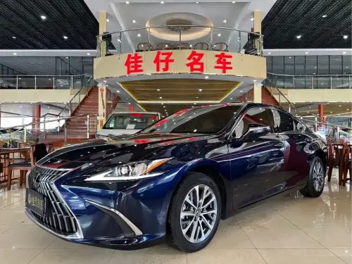 Lexus ES, 2023