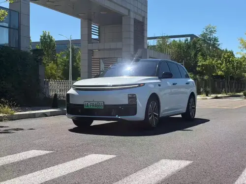 Li Auto L7, 2024