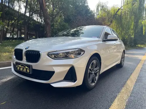 BMW 1-Series, 2021