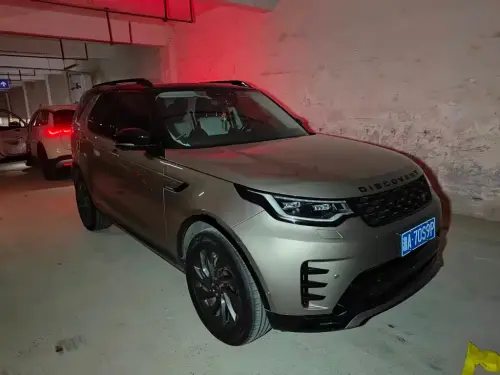 Land Rover Discovery, 2022