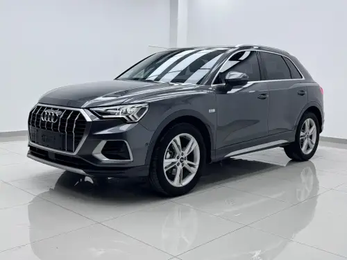 Audi Q3, 2022