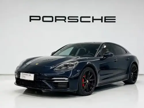 Porsche Panamera, 2022