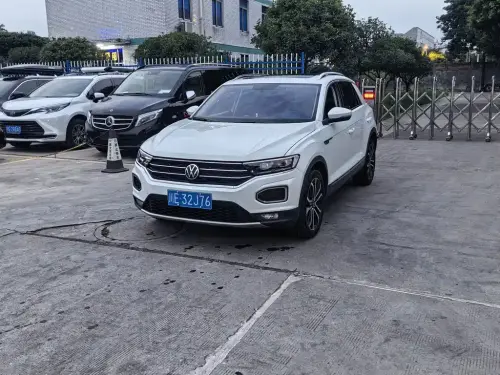 Volkswagen T-Roc, 2021