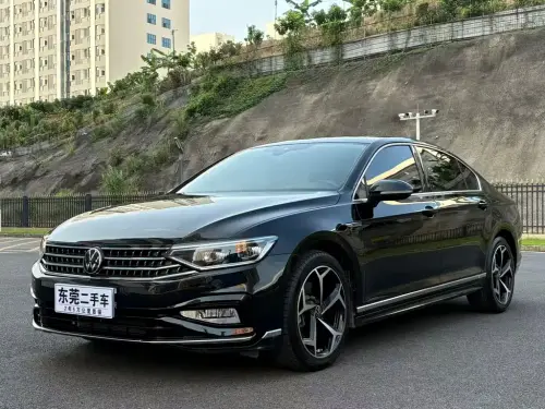 Volkswagen Magotan, 2023