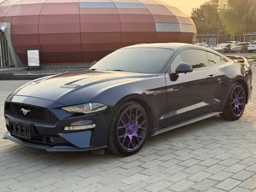 Ford Mustang, 2021