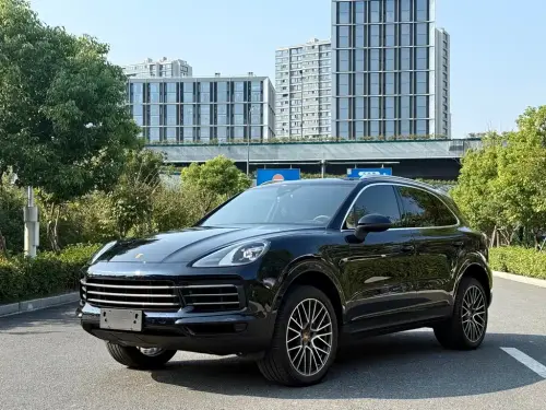 Porsche Cayenne, 2022