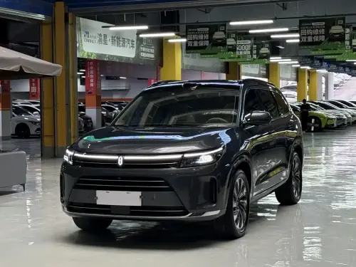 AITO M7, 2023