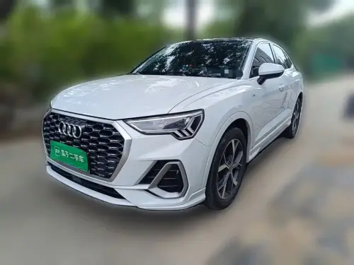 Audi Q3 Sportback, 2020