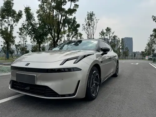Lynk & Co 07, 2024