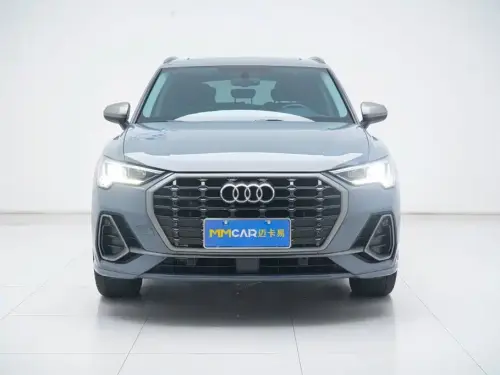 Audi Q3, 2022