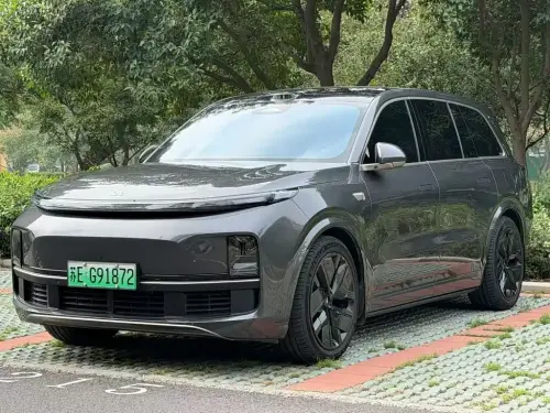Li Auto L9, 2025