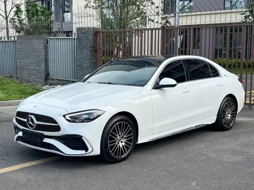 Mercedes-Benz C-Class, 2025