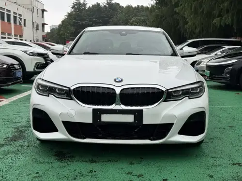 BMW 3-Series, 2020