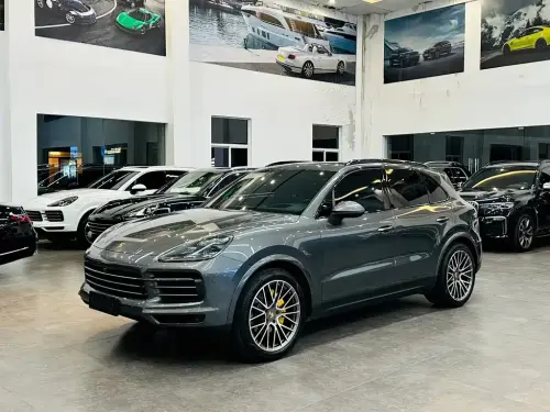 Porsche Cayenne, 2021