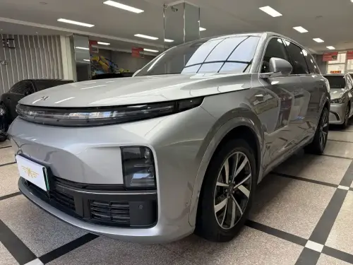 Li Auto L7, 2023