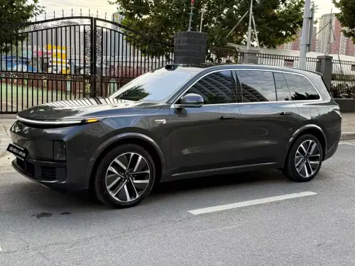 Li Auto L9, 2022