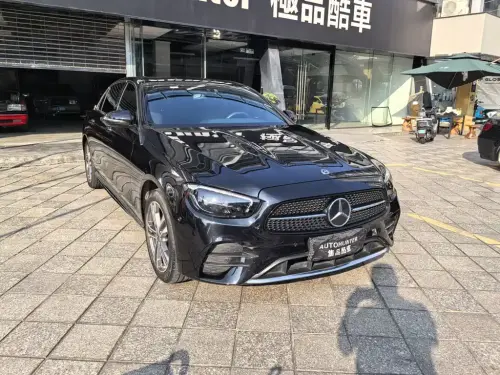 Mercedes-Benz E-Class, 2022