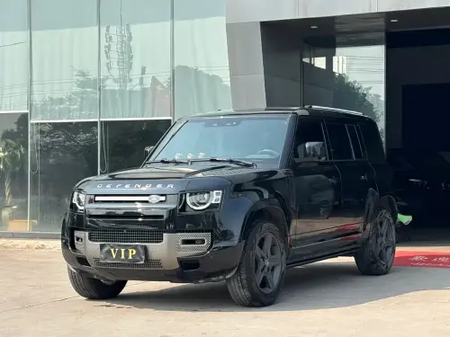 Land Rover Defender, 2026