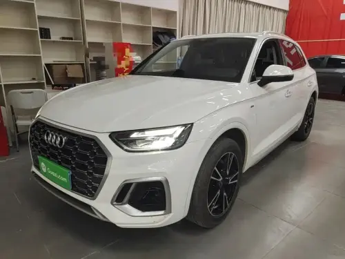 Audi Q5, 2022