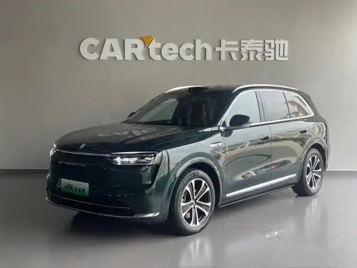 AITO M7, 2025
