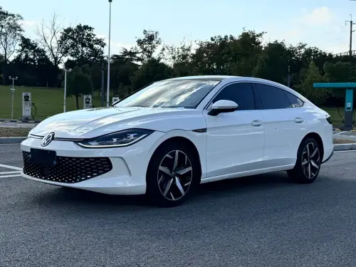 Volkswagen Lamando, 2023