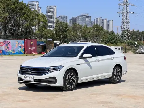 Volkswagen Sagitar, 2025