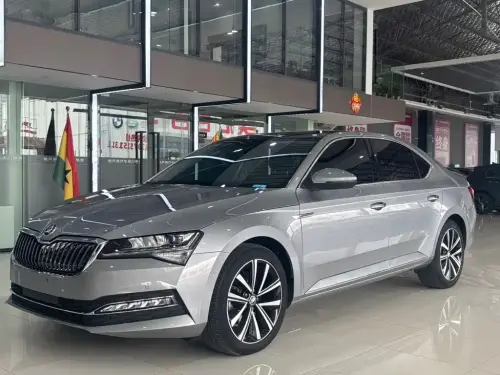 Skoda Superb, 2023