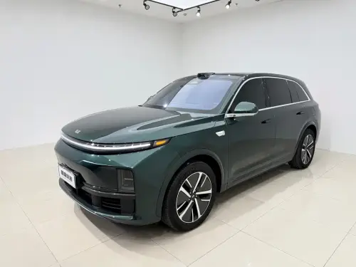 Li Auto L7, 2025